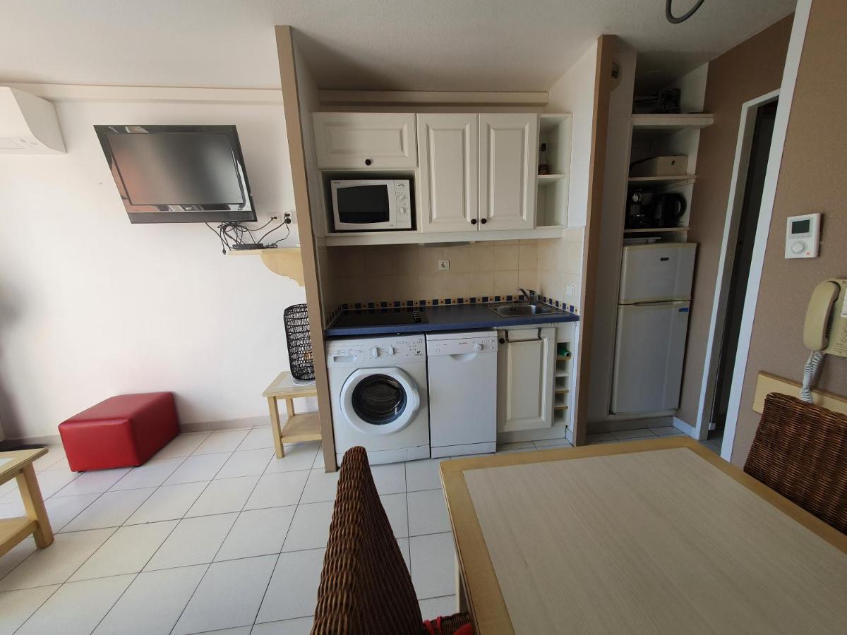 T2 Vue Mer 50M De La Plage A Giens Hyères Exteriör bild